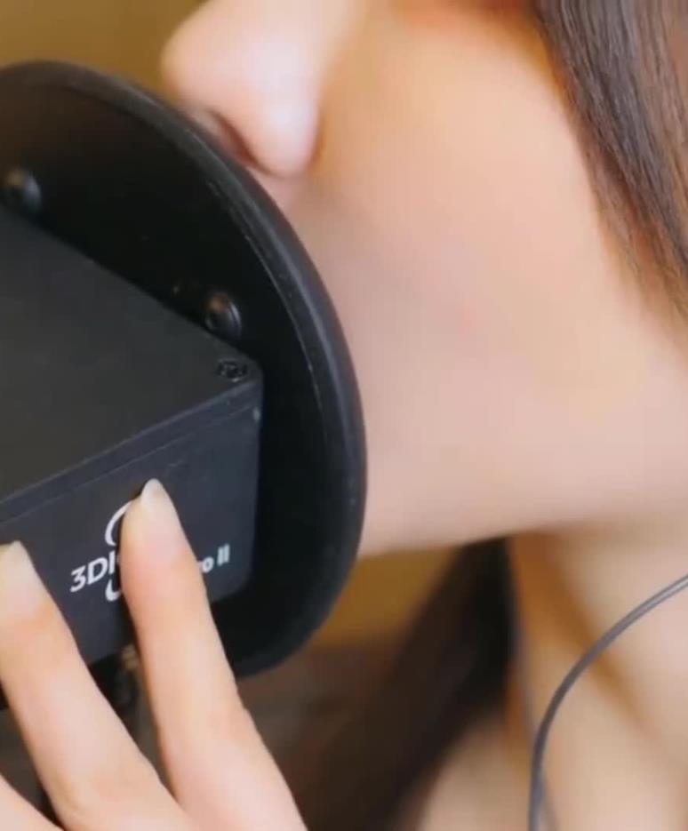 肉肉会员ASMR亲吻舔耳11