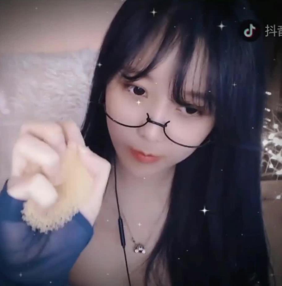 0620154711.jpg 丸子君 私人定制as-mr 嘴里长耳朵