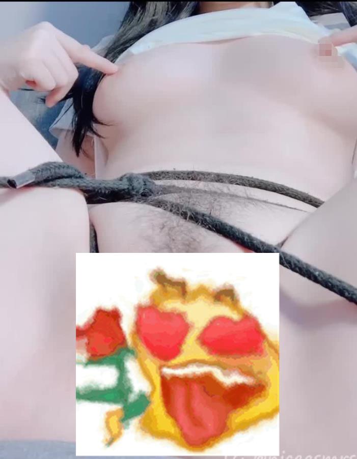 0602110930.jpg 小熊36D超火DCD福利视频有道具