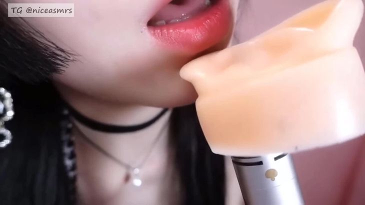 B站小羊喵as-mr福利近距离的小舌头